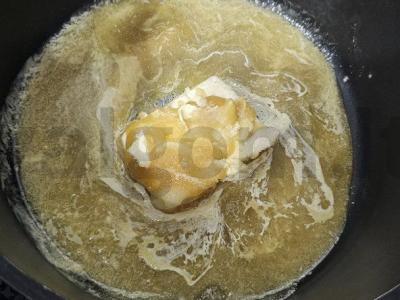 Namų švelnus „Napoleonas“ su grietinės kremu Žingsnis 4