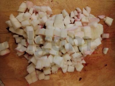 Salotos su burokėliais, silke ir žirneliais Žingsnis 3