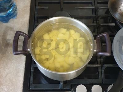 Borsčas vištienos sultinyje be burokėlių Žingsnis 7