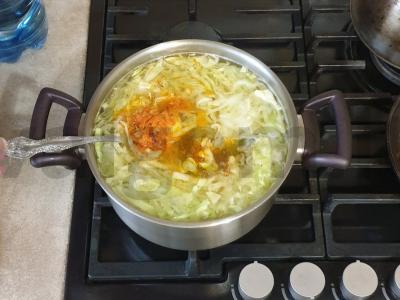 Borsčas vištienos sultinyje be burokėlių Žingsnis 8