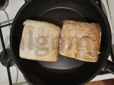 Čiabatta su stracciatella ir persikais Žingsnis 1