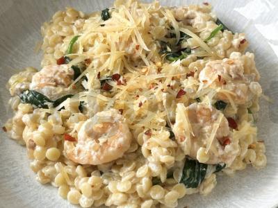 Pasta su krevetėmis grietinėlės padaže pagrindine nuotrauka