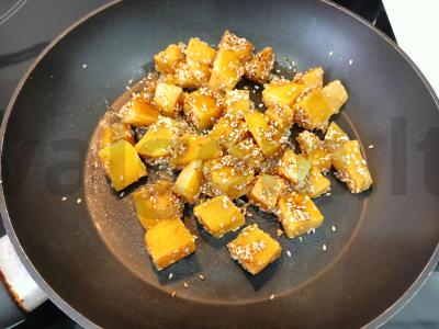 Kepta moliūgų su terijaki padažu ir sezamu Žingsnis 4