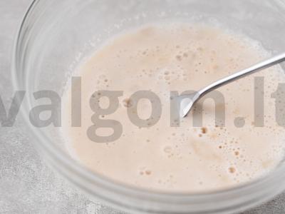 Turkiški bublikai-simitai Žingsnis 1