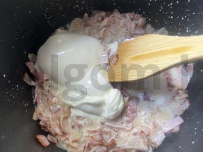 Kreminė karbonara makaronų Žingsnis 4