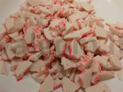 Salotos su krabų lazdelėmis ir žaliąja pupelių Žingsnis 2