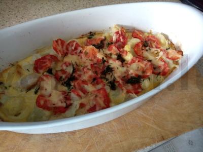 Kalakutų ir žiedinių kopūstų apkepas pagrindine nuotrauka