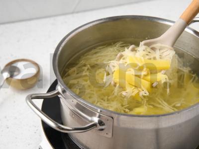 Borsčas su vyšniomis Žingsnis 4