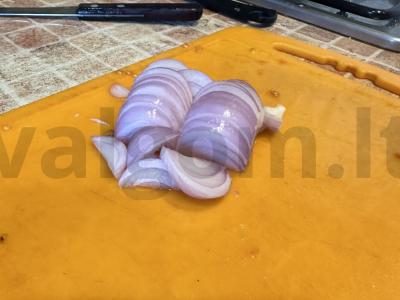 Trijų rūšių pomidorų salotos su krapais Žingsnis 3