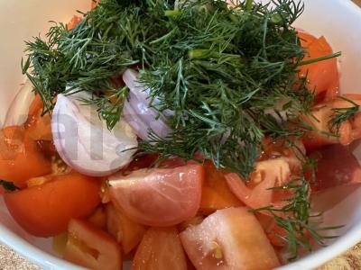 Trijų rūšių pomidorų salotos su krapais Žingsnis 6