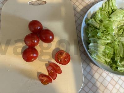 Daržovių salotas „Prašmatnumas“ Žingsnis 2