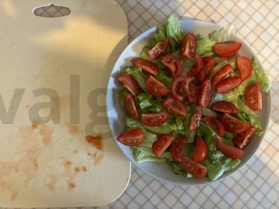 Daržovių salotas „Prašmatnumas“ Žingsnis 3