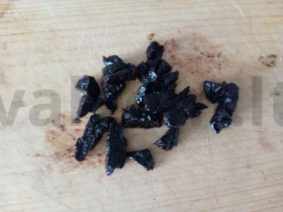 Avižinė košė su džiovintais slyvomis ir cukraus pudra Žingsnis 3