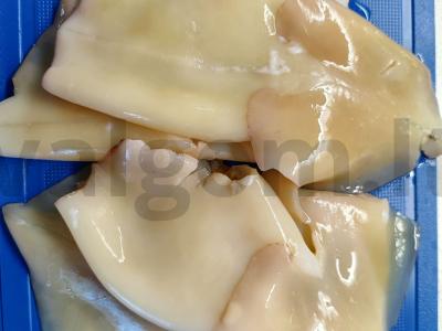 Troškinti kalmarai grietinėje Žingsnis 1