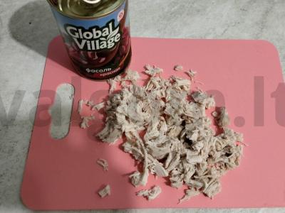 Paprastas salotas su česnako skoniu Žingsnis 1