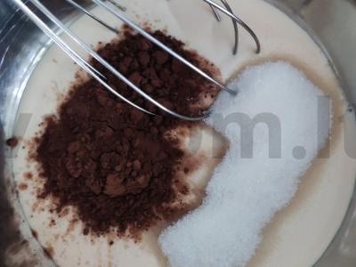 Oro suflė iš riebiosios kefyro Žingsnis 1