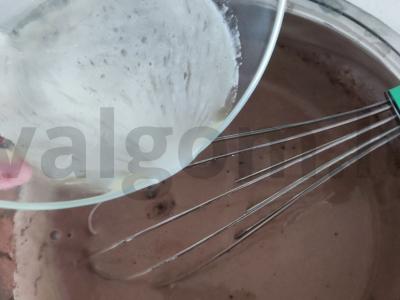 Oro suflė iš riebiosios kefyro Žingsnis 2