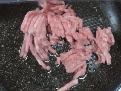 Sotūs pusryčiai iš lavašo su grybų ir faršo įdaru Žingsnis 2