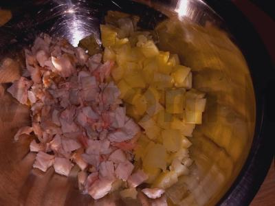 Rūkyta salota su ananasais ir maasdamo sūriu Žingsnis 2