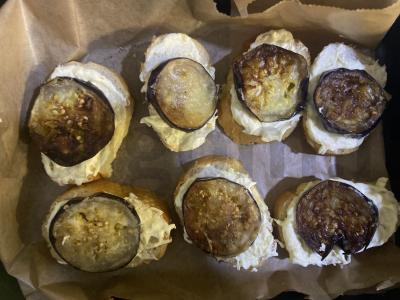 Brusketa su pomidorais ir baklažanais aštriame padaže Žingsnis 8