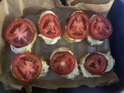 Brusketa su pomidorais ir baklažanais aštriame padaže Žingsnis 9