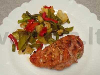 Anties krūtinėlė, marinuota tropiniame marinade ir kepta su daržovėmis Žingsnis 6