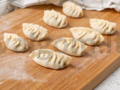 Kinų koldūnai dziaodzai Žingsnis 8