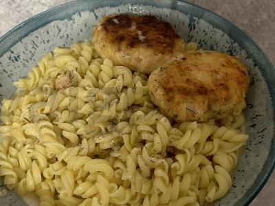 Patingėti kopūstai iš baltųjų kopūstų pagrindine nuotrauka