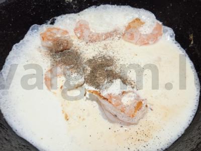 Spagečiai su krevetėmis ir kukurūzų grietinėlės padažu Žingsnis 5