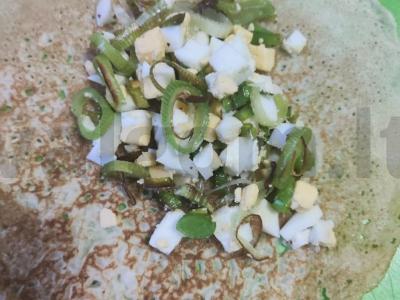 Blynai su porų svogūnais ir kiaušiniu Žingsnis 4