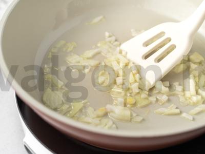 Vištienos sriuba su daržovėmis Žingsnis 4