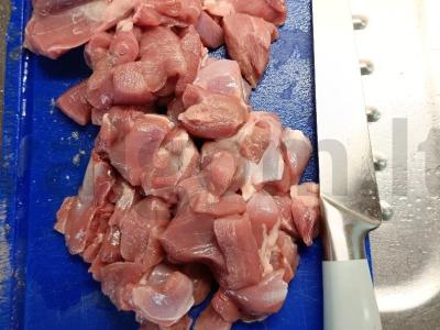 Lęšiai su kalakutienos filė grietinės padaže Žingsnis 1