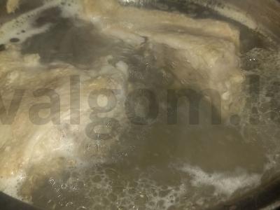 Žirnių sriuba su vištiena ir bulvėmis Žingsnis 1