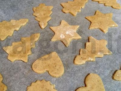 Imbieriniai sausainiai su medumi ir prieskoniais Žingsnis 3