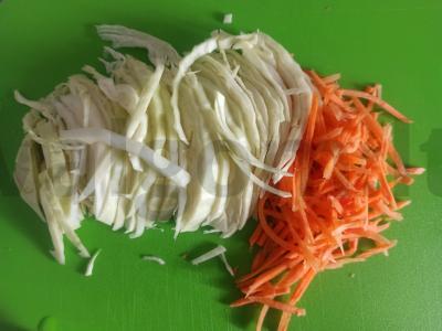 Lengvas salotas su avinžirniais Žingsnis 1