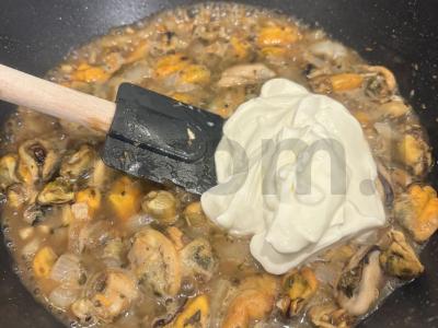 Makaronai su midijomis ir sūriu Žingsnis 9