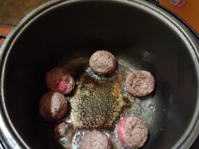 Veršienos kotletai su bulvėmis ir 8 daržovėmis lėtoje viryklėje Žingsnis 2