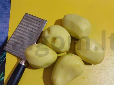 Veršienos kotletai su bulvėmis ir 8 daržovėmis lėtoje viryklėje Žingsnis 3