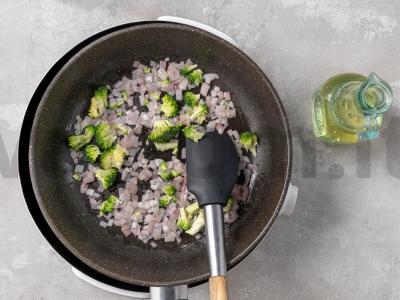 Grietinėlės makaronai su rūkytu lašiša Žingsnis 3