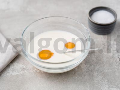 Makaronų apkepas su silkėmis pomidorų padaže Žingsnis 7