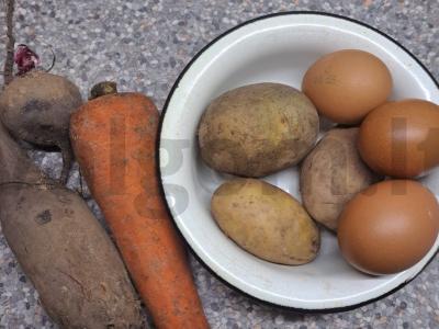 Silkė po šubomis su graikiniais riešutais Žingsnis 1