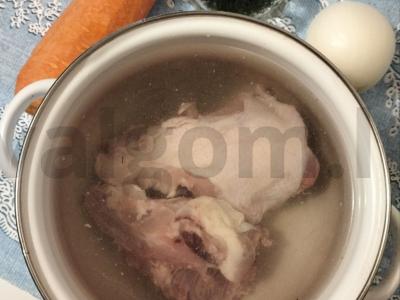 Biudžetinis vištienos ir daržovių sriuba Žingsnis 2