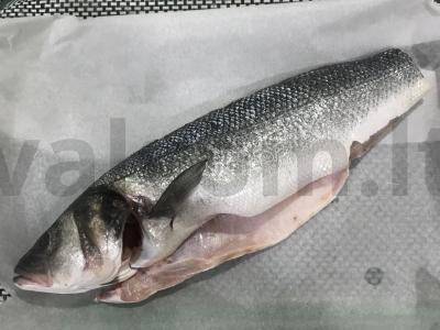 Jūros ešerys su česnaku, krapais ir citrina orkaitėje Žingsnis 1