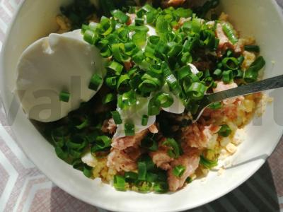 Sumuštiniai su tunu, varškės sūriu ir kiaušiniais Žingsnis 2