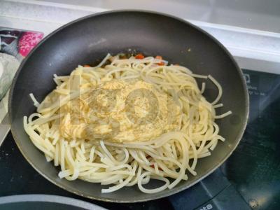 Karbonaara su rūkytais produktais Žingsnis 5