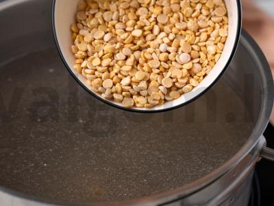 Žirnių sriuba su kiauliena Žingsnis 3