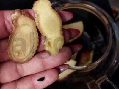 Karčiai su imbieru, anyžiumi ir obuoliu Žingsnis 3