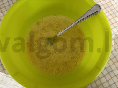 Bananų blynai su karamele Žingsnis 3