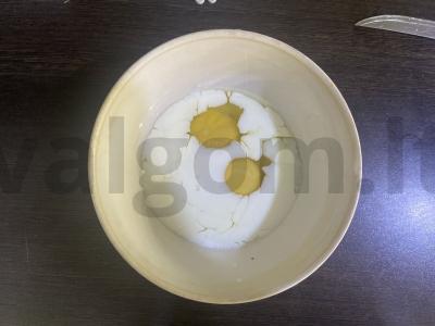 Purūs omletas orkaitėje su šviežiu krapu Žingsnis 2