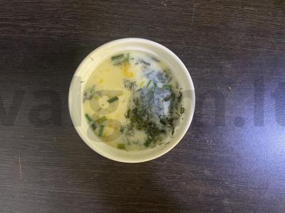 Purūs omletas orkaitėje su šviežiu krapu Žingsnis 5